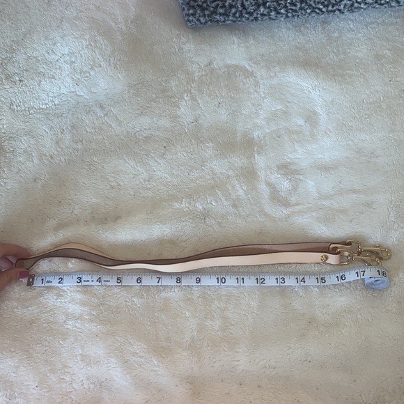 Dooney and Bourke Bag - Picture 8 of 8